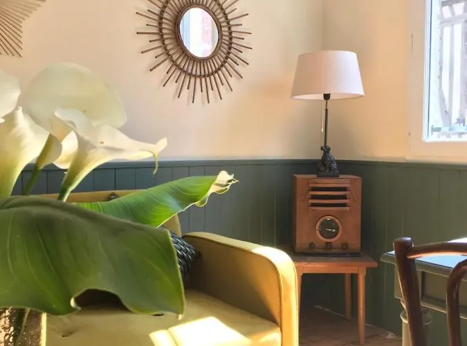 Au Nain Rouge Vintage De Charme Apartment